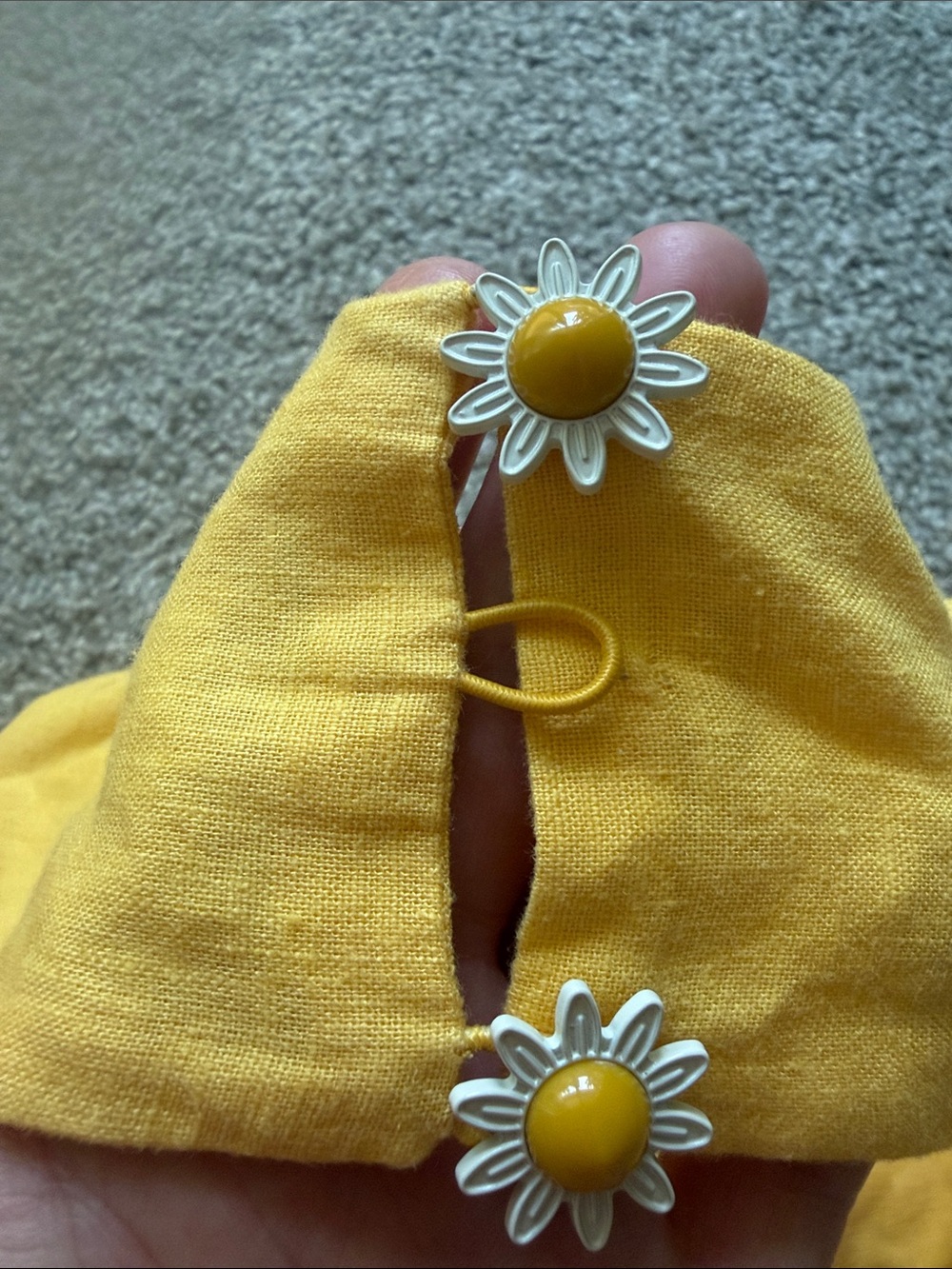 FARM Rio Yellow Cutout Halter Midi Dress Floral Appliqué Size L - Picture 6 of 8